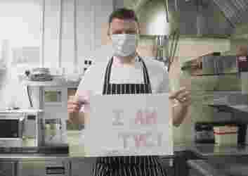i-am-tvc-sam.jpg