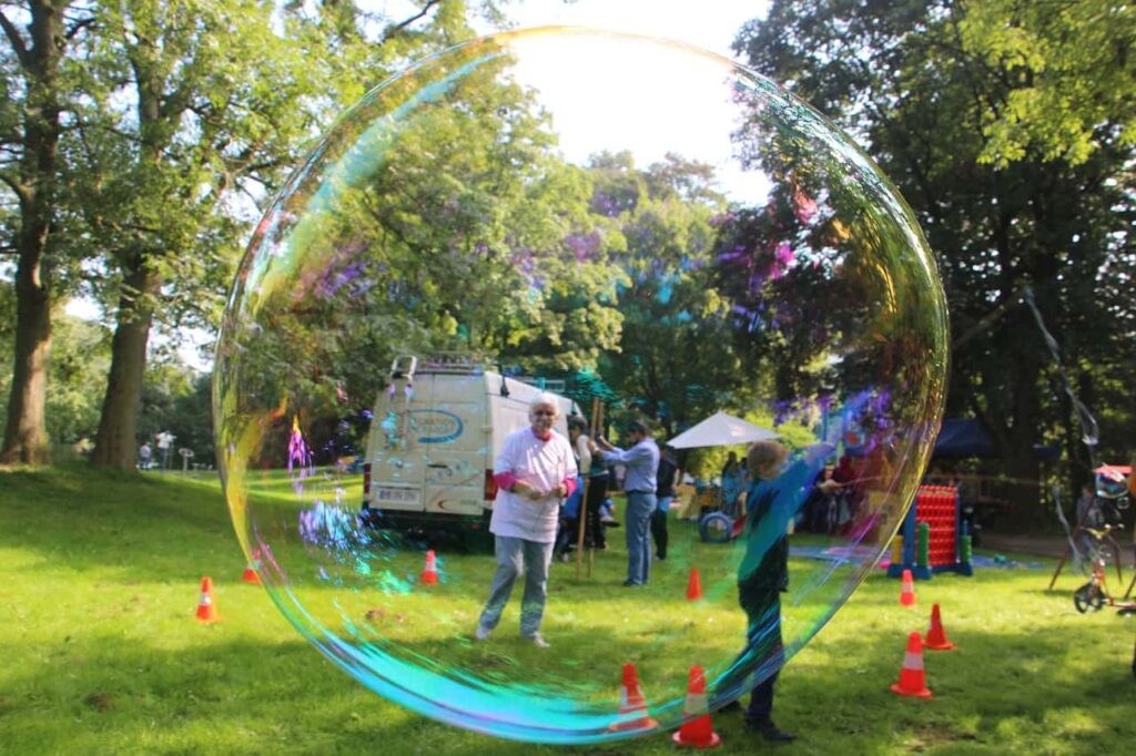 how-to-throw-an-unforgettable-garden-party.jpeg
