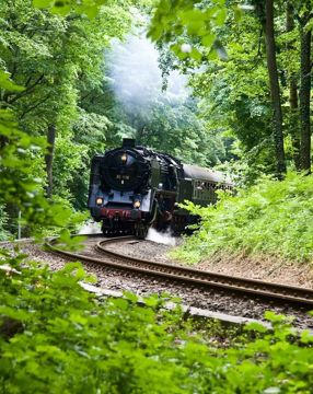 steam-train.jpg