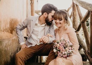 tips-and-ideas-for-a-small-budget-friendly-wedding.jpeg