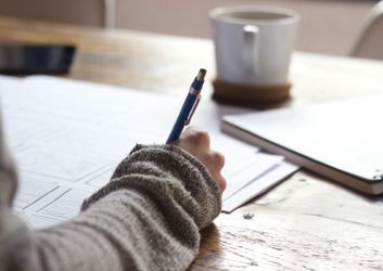 7-popular-types-of-training-methods-in-the-workplace-4-min-1024x683-1.jpeg