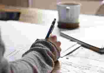 7-popular-types-of-training-methods-in-the-workplace-4-min-1024x683-1.jpeg