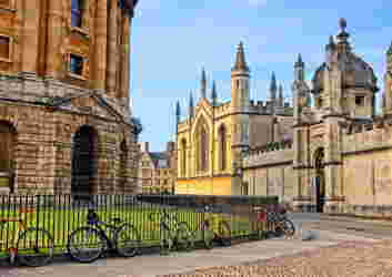 exploring-abingdon-on-two-wheels.jpg