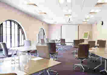 what-makes-a-good-conference-venue.jpg