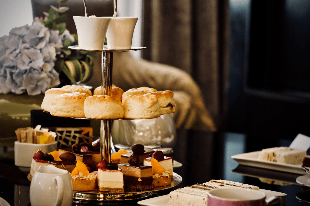 Christmas afternoon tea in Oxfordshire