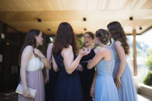 outdoor wedding ideas budget wishing tree guests