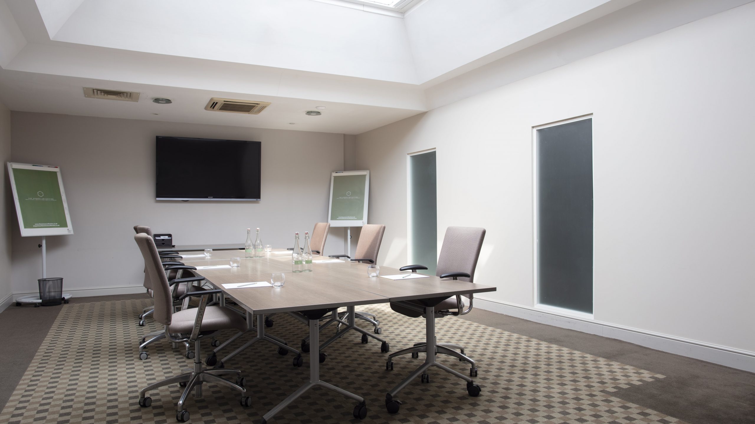 Meeting Rooms Hire Abingdon, Oxford 170 Max. Capacity Milton Hill