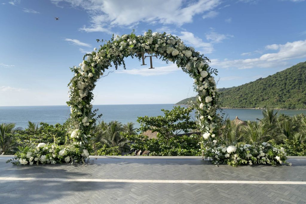 flower wedding arch